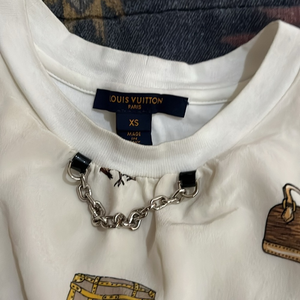 Louis Vuitton short set athethenic size small short missing tag - Picture 3 of 4